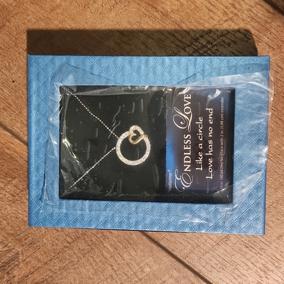 Endless Love Pendant Heart- Bellisima - Picture 6 of 9